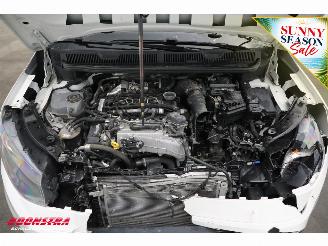 Volkswagen  2.0 TDI Style Clima Cruise Apple/Android PDC picture 8