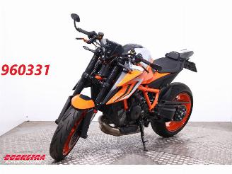 krockskadad bil motor KTM 1290 SuperDuke R ABS Austin Racing Cruise 2022/5