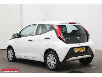 Toyota Aygo 1.0 VVT-i x-fun Airco Cruise picture 4