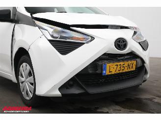 Toyota Aygo 1.0 VVT-i x-fun Airco Cruise picture 6