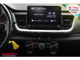 Kia Stonic 1.0 T-GDi MHEV DynamicLine Airco Cruise Bluetooth Camera PDC picture 14