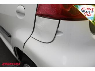 Peugeot 107 1.0-12V AUT Millesim 200 5-drs Cruise Airco 51.588 km! picture 12