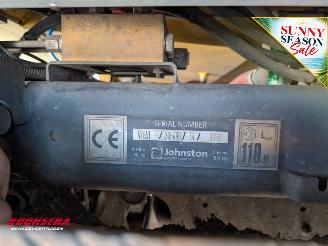 DAF LF 180 Johnston VT651 Kehrmaschine RHD 109.812km! Euro 6 picture 15