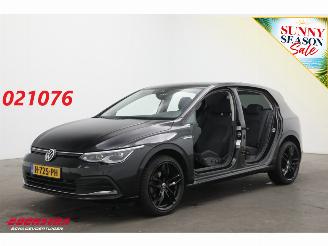 damaged passenger cars Volkswagen Golf 1.5 TSI Style LED ACC ErgoActive Apple/Android 2020/3