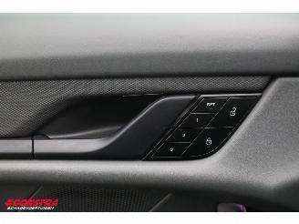 Porsche Taycan 4 93 kWh Pano ACC Virtual Memory Leder SHZ Camera 360° Apple/Android picture 28