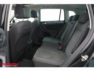 Volkswagen Tiguan 2.0 TSI DSG 4Motion Pano Schuif/kantel ACC Clima Navi SHZ Apple/Android Camera PDC picture 17