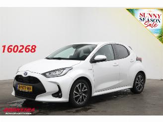 Damaged car Toyota Yaris 1.5 Hybrid Dynamic ACC Clima SHZ Camera PDC 2021/7