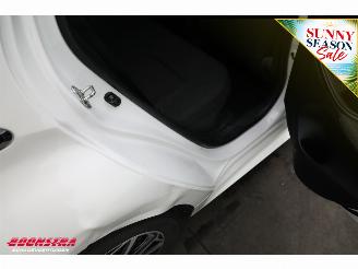 Toyota Yaris 1.5 Hybrid Dynamic ACC Clima SHZ Camera PDC picture 17