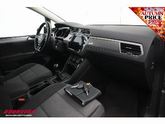 Volkswagen Touran 1.0 TSI Comfortline 7p ACC Navi Clima Camera PDC AHK picture 6