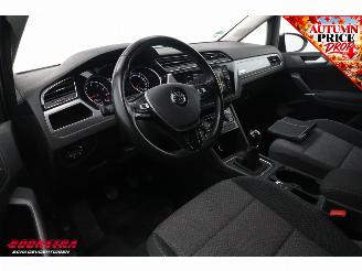 Volkswagen Touran 1.0 TSI Comfortline 7p ACC Navi Clima Camera PDC AHK picture 12