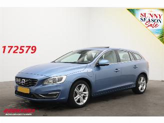 Gebrauchtwagen PKW Volvo V-60 2.4 D6 AWD Plug-In Hybrid Summum Schuif/kantel Cruise Navi Clima Memory Leder Camera PDC 2013/10