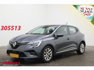 Unfallwagen Renault Clio 1.0 TCe Bi-Fuel LPG Zen Cruise Airco Apple/Android Bluetooth LMV 2021/10