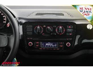 Volkswagen Up! 1.0 move up! 5-drs BlueMotion Airco 81.882 km! APK 07-2027! picture 8
