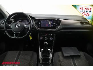 Volkswagen T-Roc 1.5 TSI Sport ACC Navi Airco Virtual Bluetooth AHK picture 14
