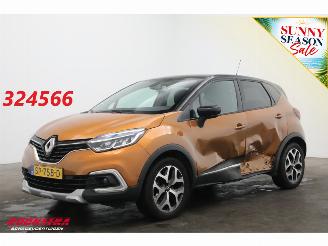 Damaged car Renault Captur 1.2 TCe Intens Cruise Mmeory Navi Clima Camera PDC 2018/5