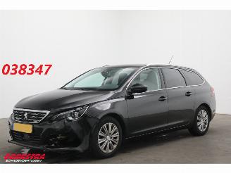Vaurioauto  passenger cars Peugeot 308 SW 1.2 PureTech Allure Avantage Cruise Navi Clima Apple/Android Virtual Camera PDC 2021/5