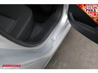 Peugeot 208 1.2 PureTech Allure Apple/Android Navi Clima Cruise Camera 64.916 km! picture 6