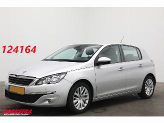 Vaurioauto  passenger cars Peugeot 308 1.2 PureTech Active Bluetooth Clima Cruise PDC 100.400 km! 2014/7