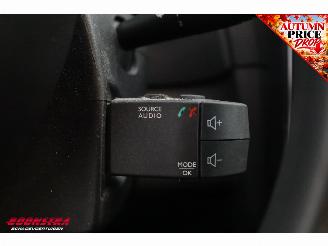 Renault Clio Estate Estate 0.9 TCe Zen Navi Airco Cruise AHK picture 19