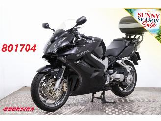 krockskadad bil bedrijf Honda Sprinter VFR 800FI ABS Leo Vince Apple/Android 15.949 km! 2006/5