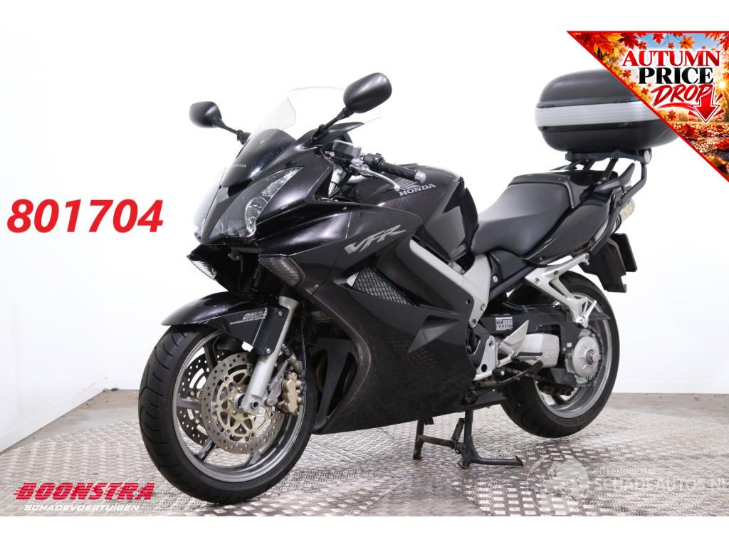 Honda VFR 800FI ABS Leo Vince Apple/Android 15.949 km!