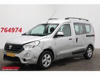 skadebil auto Dacia Dokker 1.2 TCe Lauréate Navi Airco Cruise PDC 126.428 km! 2014/5