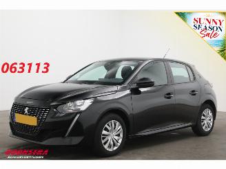 krockskadad bil auto Peugeot 208 1.2 PureTech Active Apple/Android Navi Airco Cruise 2023/8