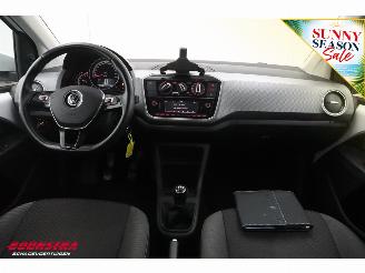 Volkswagen Up! 1.0 5-DRS Bluetooth Airco Cruise PDC 92.718 km! picture 13