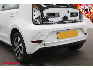 Volkswagen Up! 1.0 5-DRS Bluetooth Airco Cruise PDC 92.718 km! picture 9