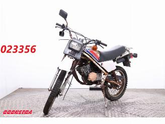 skadebil bromfiets Honda mt5 1980/7