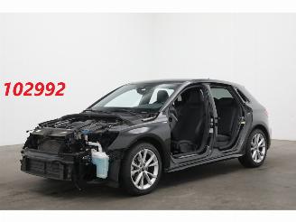 škoda osobní automobily Audi A3 Sportback 30 TFSI AUT S-Line edition Teilediebstahl ACC Clima Navi Virtual PDC 2025/5