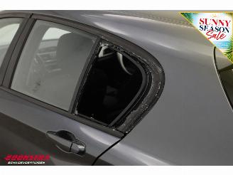 BMW 1-serie 116i 5-DRS Clima Cruise SHZ PDC picture 5