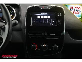 Renault Clio Estate 0.9 TCe Expression Navi Cruise Airco Bluetooth picture 18