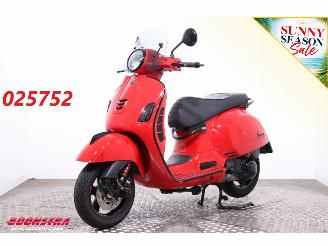 uszkodzony motocykle Vespa  GTS 300 i.e. Super GTS 300 i.e. Super ABS 14.579 km! 2018/4