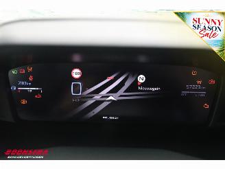 Peugeot 208 1.2 Hybrid 100 e-DCS6 Allure LED Apple/Android Clima Cruise picture 28