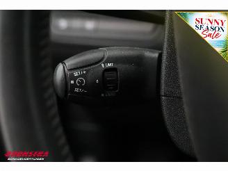 Peugeot 2008 1.2 PureTech Blue Lion Cruise Navi Airco Apple/Android PDC AHK picture 23