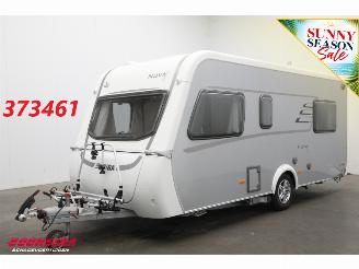 damaged caravans Eriba  NOVA LIGHT 442 Mover Luifel Fietsendrager Vloerverwarming 2025/6