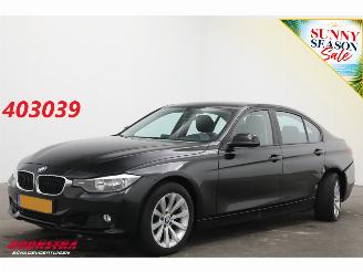damaged passenger cars BMW 3-serie 320i AUT Executive Navi Cruise Clima PDC AHK 152.512 km! 2012/6