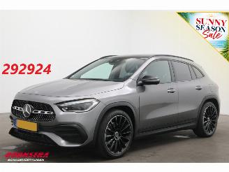 occasion passenger cars Mercedes GLA 200 7G-Tronic AMG Memory LED SHZ Virtual Camera PDC 2021/5