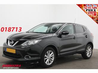 occasion passenger cars Nissan Qashqai 1.2 Connect Edition Pano Cruise Navi Clima Camera PDC Bluetooth 2014/2