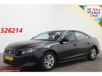 Unfallwagen Peugeot 508 1.2 PureTech AUT Active Pack Business Cruise Navi Clima Apple/Android Camera PDC 2022/5