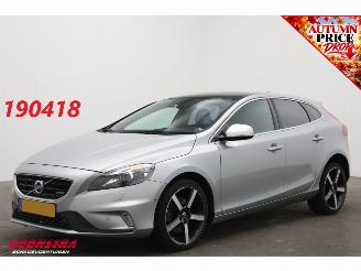skadebil auto Volvo V-40 1.6 T4 AUT R-Design Pano Cruise Clima Leder Memory PDC 2014/9