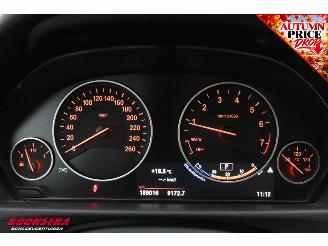 BMW 3-serie 318i Aut. Luxury Cruise Navi Clima Leder SHZ PDC picture 19
