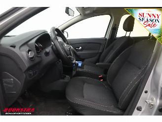 Dacia Logan MCV 1.5 dCi Laureate Cruise Navi Airco Bluetooth PDC LMV picture 25