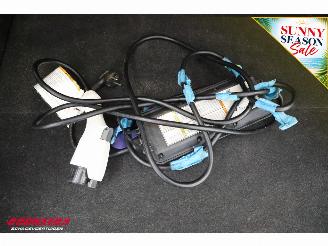 Mitsubishi Outlander 2.0 PHEV instyle 4WD Schuif/kantel Navi Clima Leder SHZ Camera PDC AHK picture 31