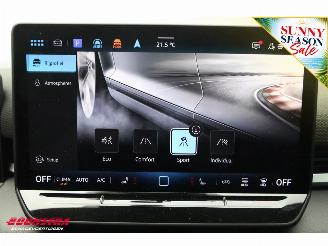 Volkswagen T-Roc 1.5 eTsi DSG R-Line ACC Navi Clima SHZ Apple/Android Virtual Camera PDC picture 26