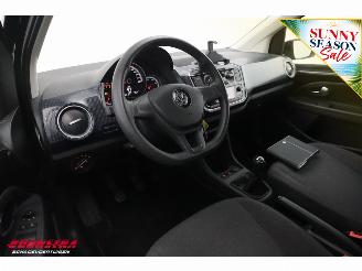 Volkswagen Up! 1.0 BMT move up! 5-drs Airco 110.991 km! picture 17