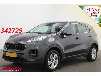 Vaurioauto  passenger cars Kia Sportage 1.6 GDI DynamicLine Navi Leder SHZ Apple/Android Camera PDC 2018/1