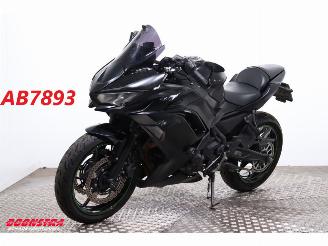 krockskadad bil motor Kawasaki Ninja 650 ABS Arrow 2023/11