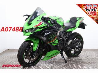 škoda motocykly Kawasaki  Ninja ZX-4RR ABS Akrapovic 2.984 km! 2025/11